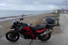 Pobrežie Rethymno a BMW F700GS